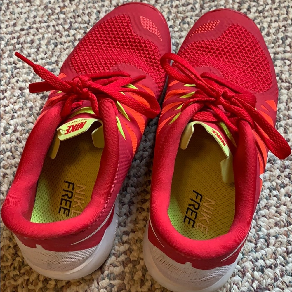Nike free 5.0 size 7.5